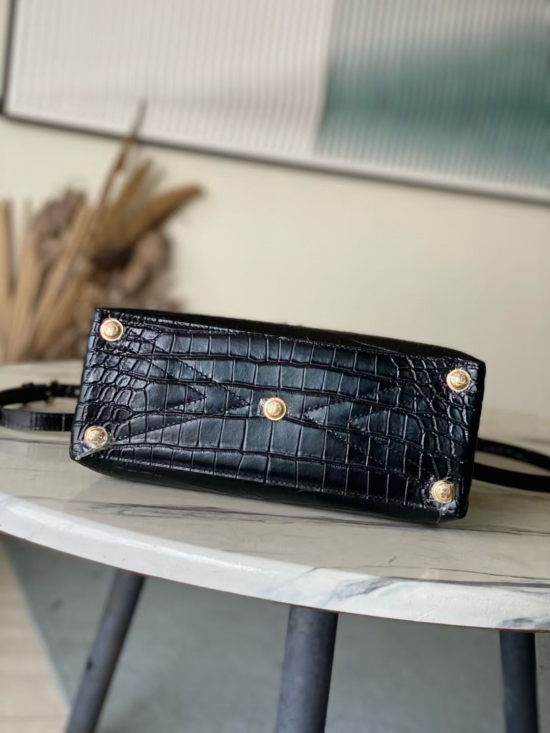 Louis Vuitton Rose des Vents Handbag