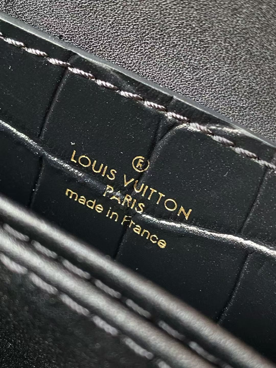 Louis Vuitton Rose des Vents Handbag
