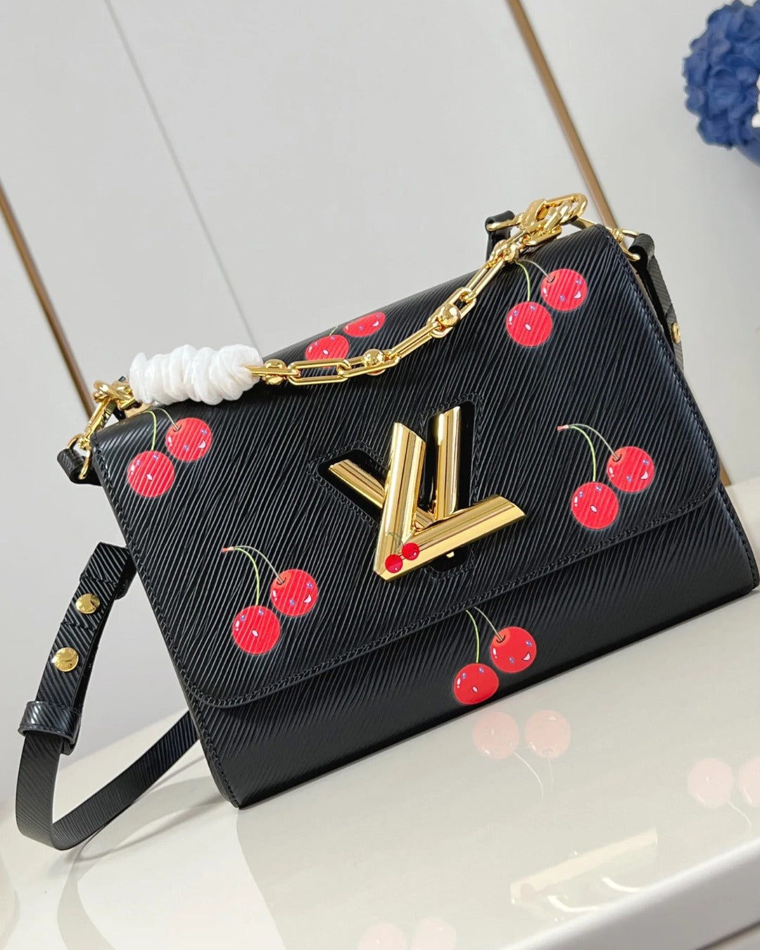 LV x TM Twist MM Epi Leather Bag