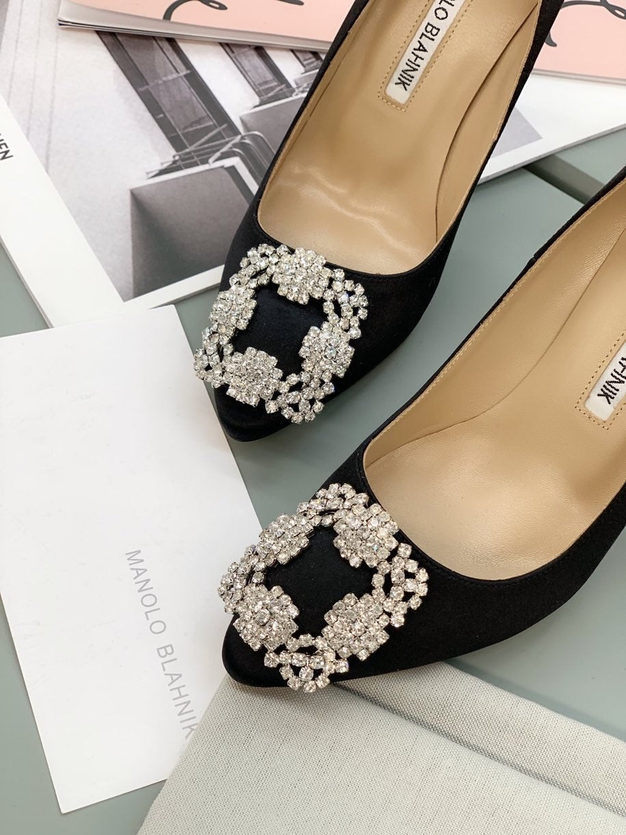 Manolo Blahnik Hangisi 90 Pumps