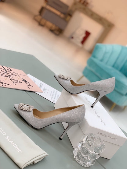 Manolo Blahnik Hangisi Glitter Pumps