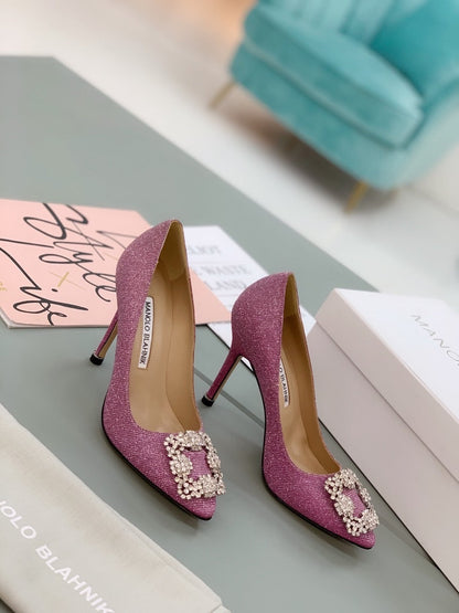Manolo Blahnik Hangisi Glitter Pumps