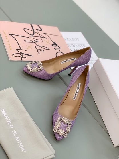 Manolo Blahnik Hangisi Glitter Pumps
