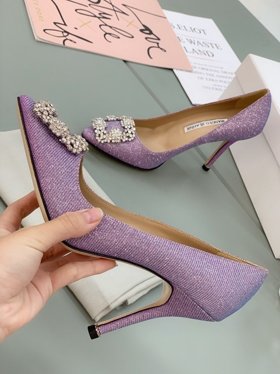Manolo Blahnik Hangisi Glitter Pumps