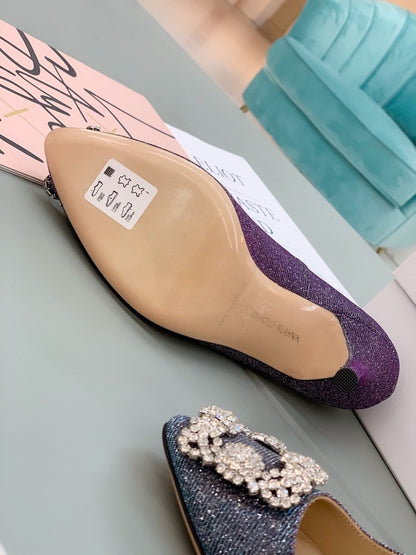 Manolo Blahnik Hangisi Glitter Pumps
