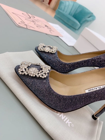 Manolo Blahnik Hangisi Glitter Pumps