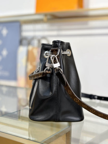 Louis Vuitton No Way Vibe Bag