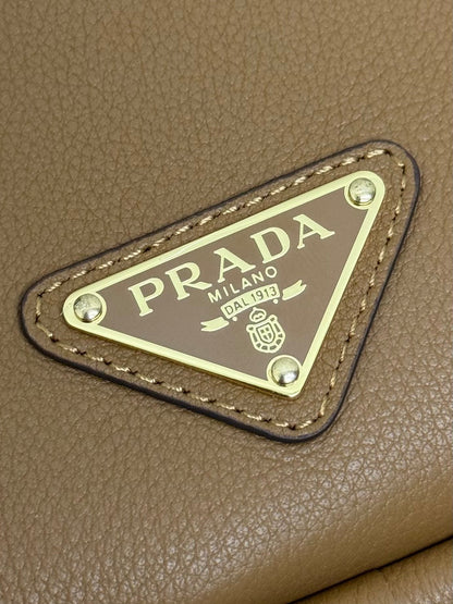 Prada Darling Leather Handbag - Caramel