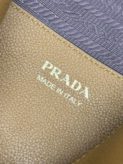 Prada Darling Leather Handbag - Caramel