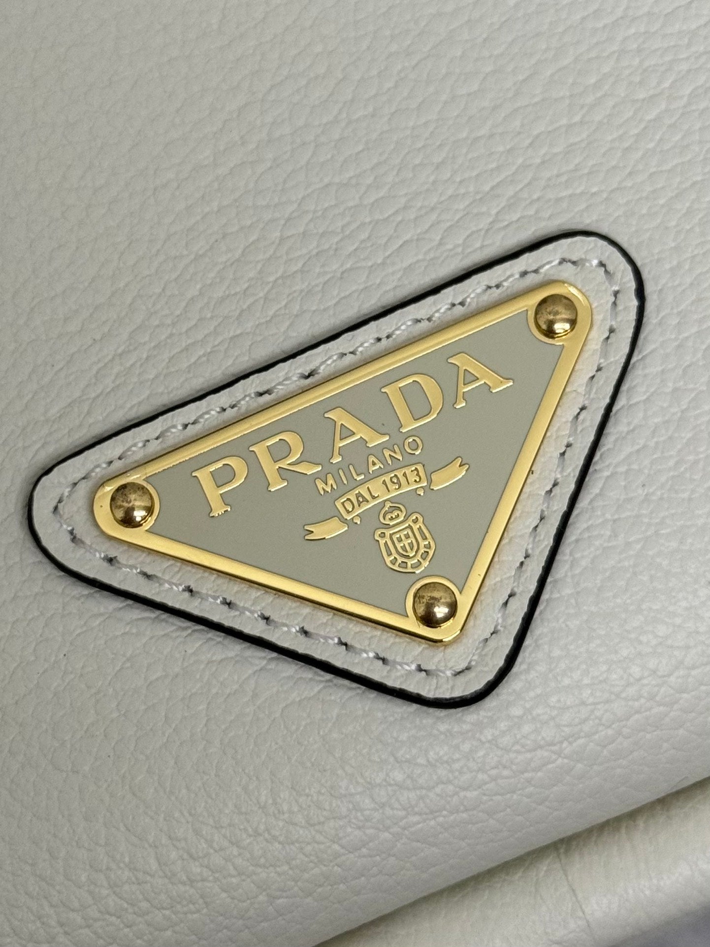 Prada Darling Leather Handbag - White