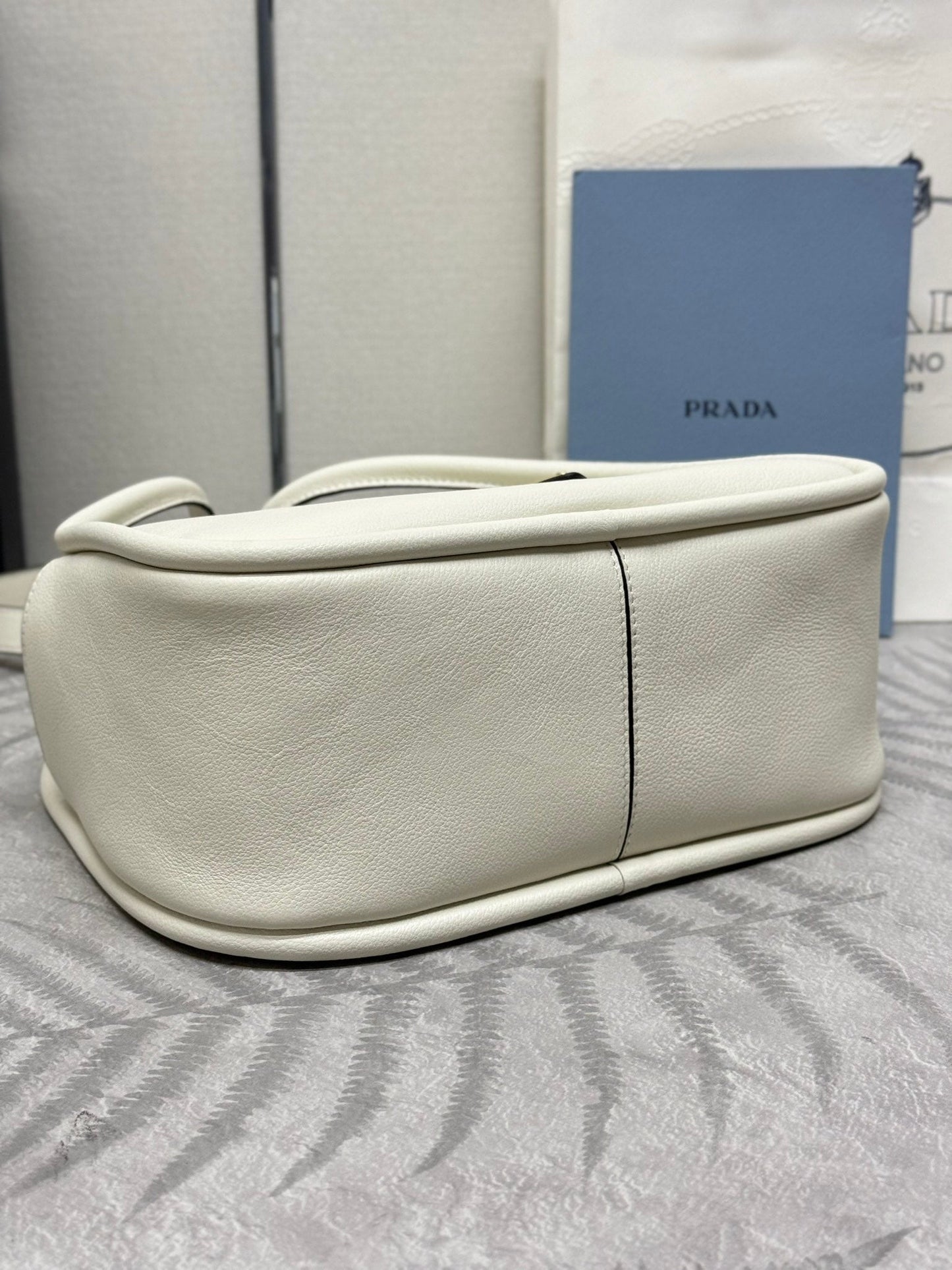 Prada Darling Leather Handbag - White