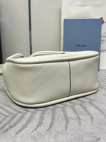 Prada Darling Leather Handbag - White