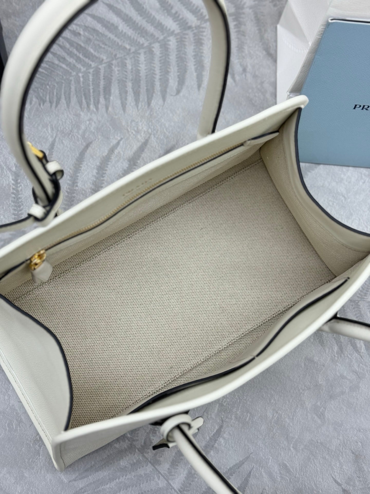 Prada Linen Blend Leather Tote Bag – Tan/White