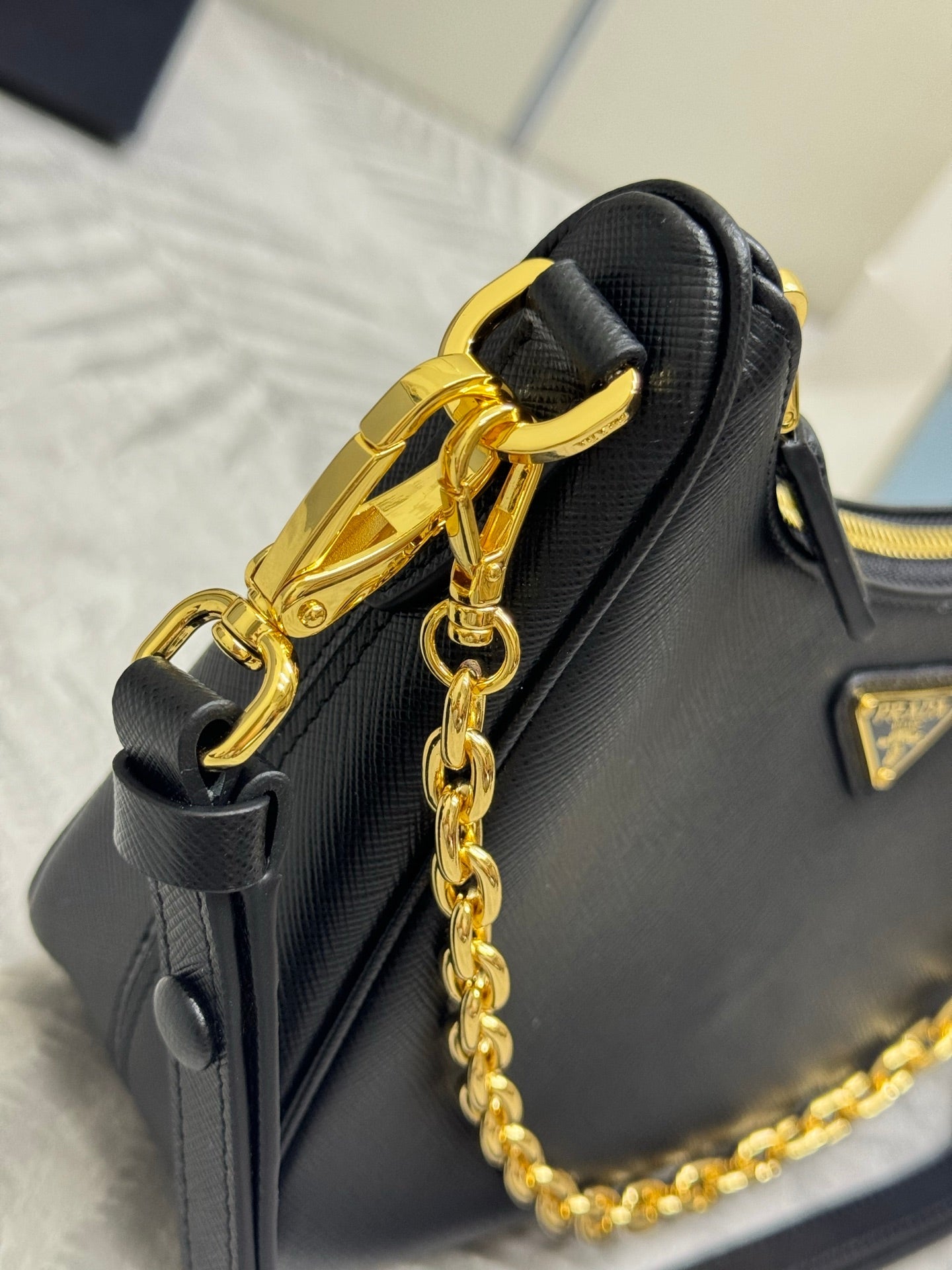 Prada Re-Edition 2005 Saffiano Leather Shoulder Bag