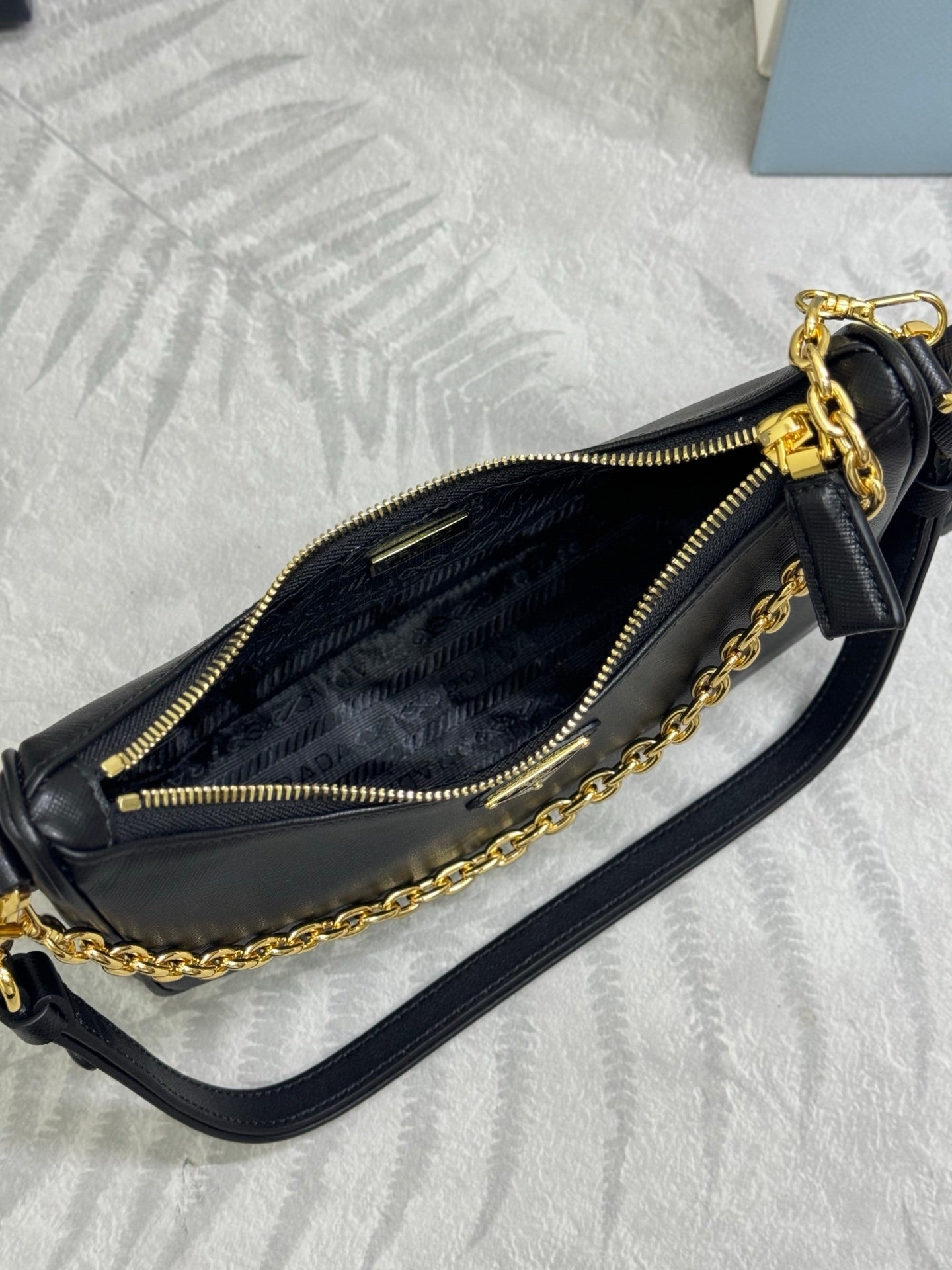 Prada Re-Edition 2005 Saffiano Leather Shoulder Bag