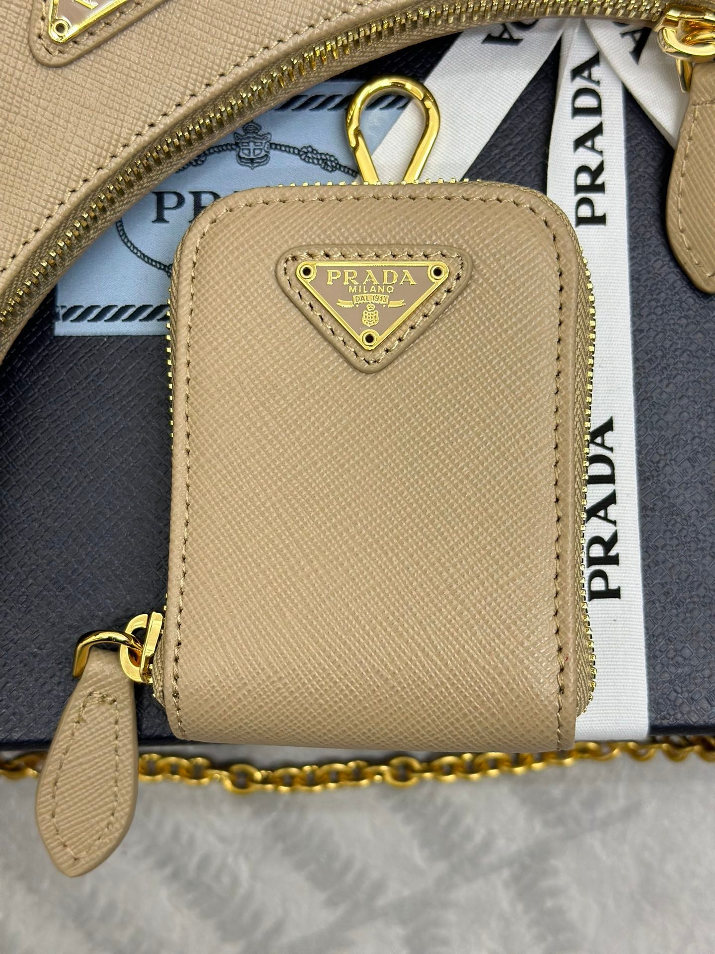 Prada Re-Edition 2005 Re-Nylon bag – Camel