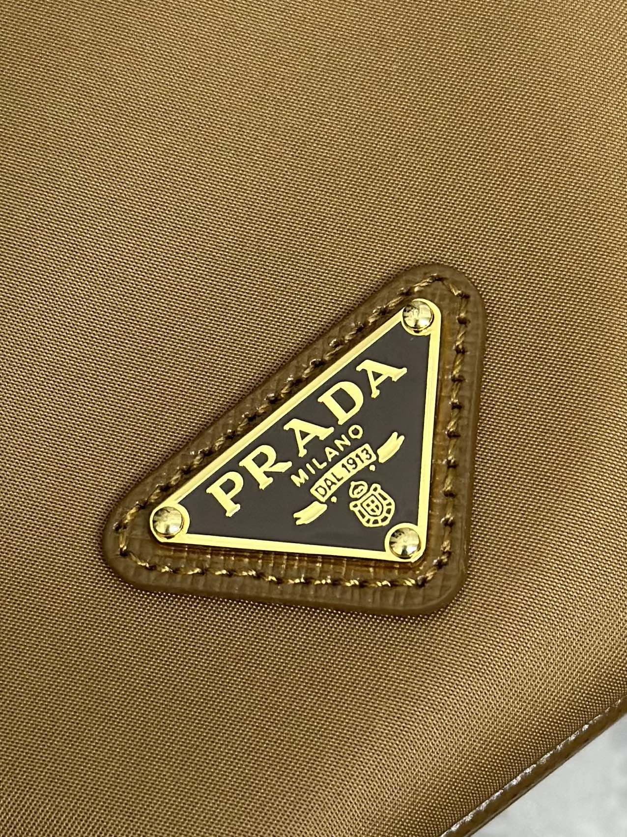 Prada Re-Edition 1978 Re-Nylon – Camel Brown