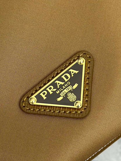 Prada Re-Edition 1978 Re-Nylon – Camel Brown