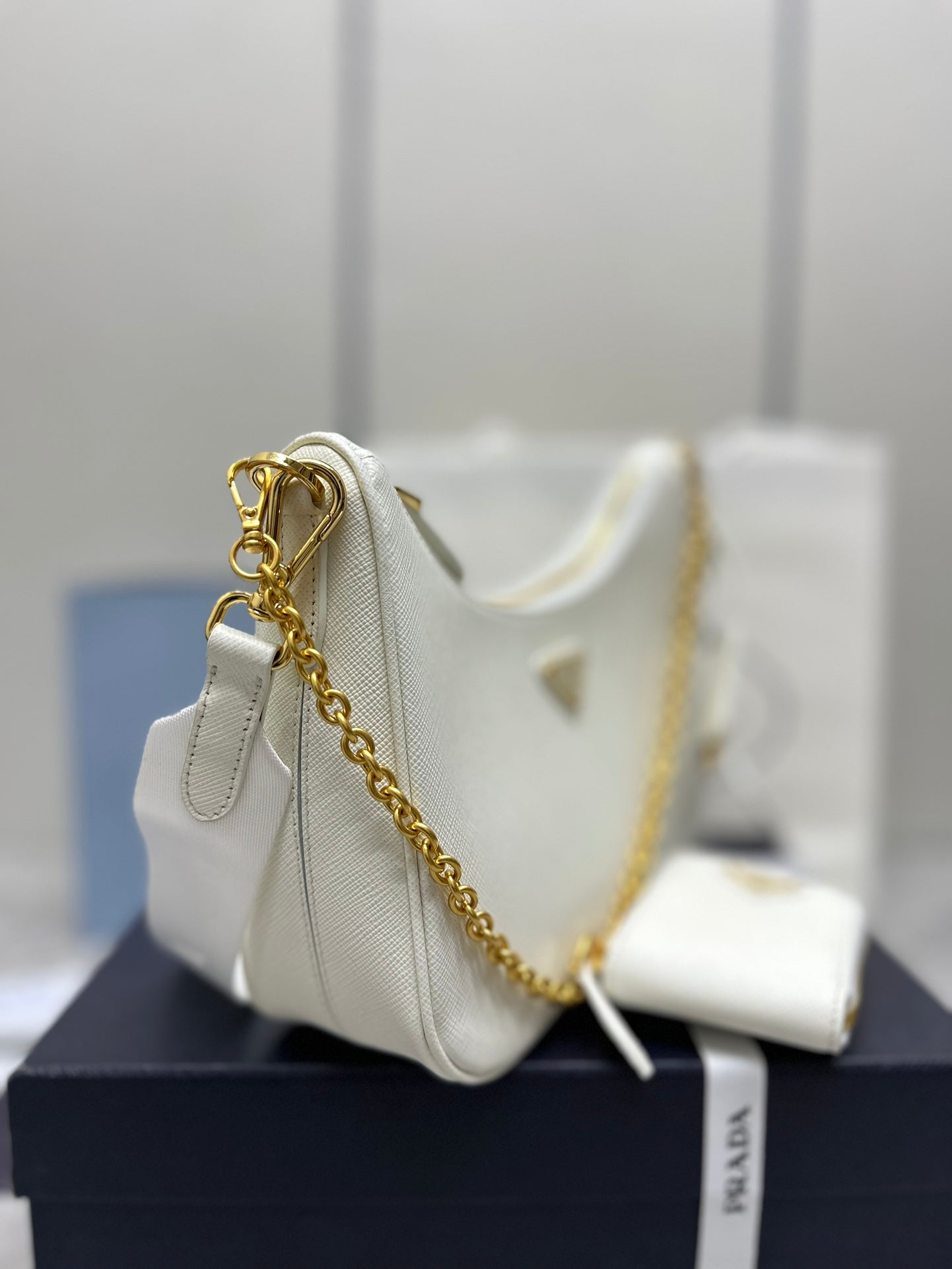 Prada Re-Edition 2005 Re-Nylon bag – White