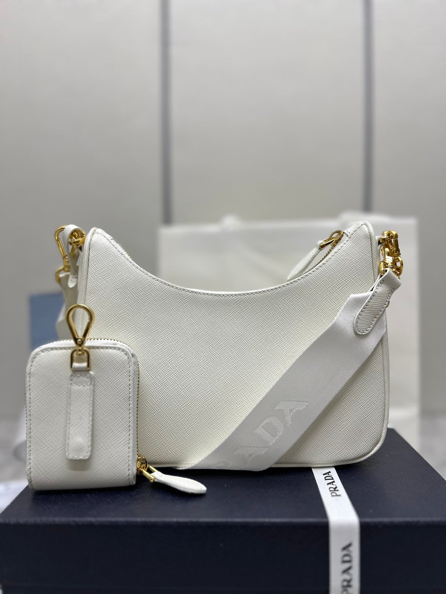Prada Re-Edition 2005 Re-Nylon bag – White