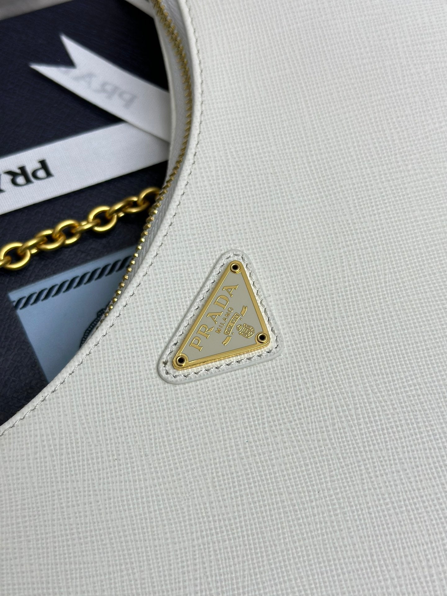 Prada Re-Edition 2005 Re-Nylon bag – White
