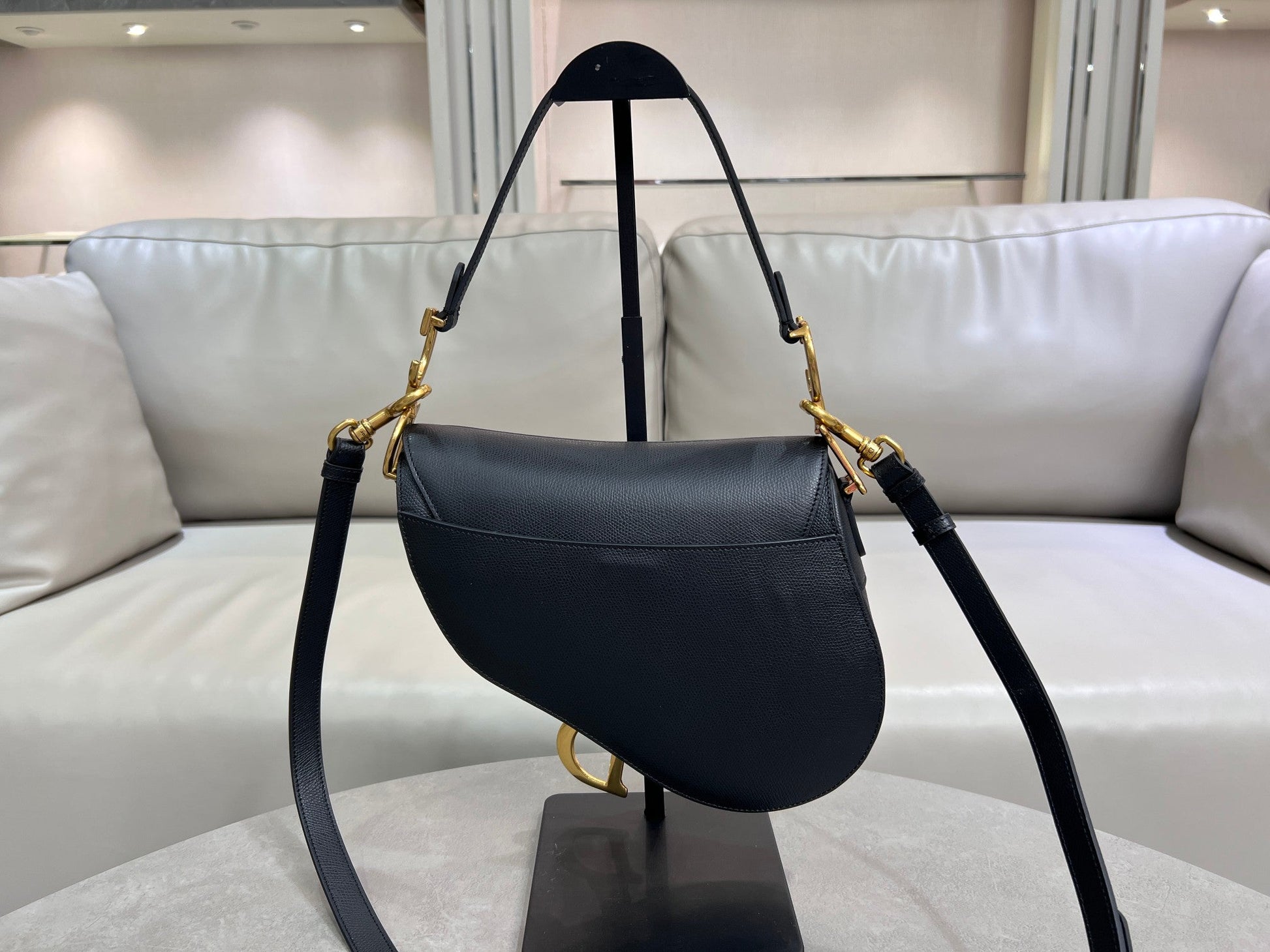Rouge Black Classic Saddle