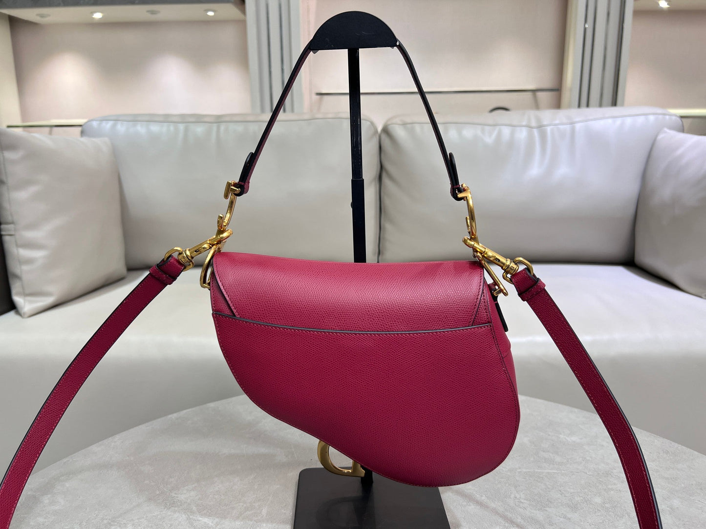 Rouge Cherry Red Classic Saddle