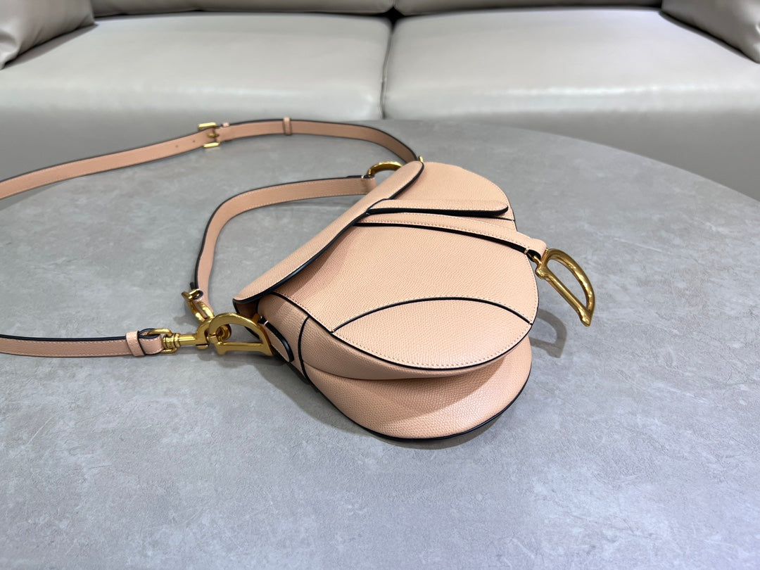 Rouge Rose Pink Classic Saddle