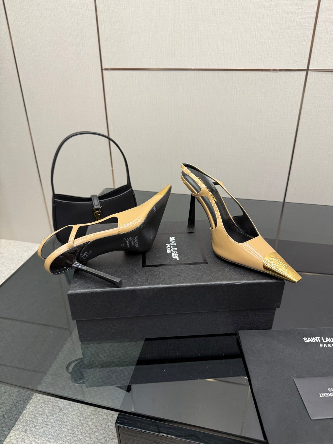 YSL SAINT LAURENT Jeanne Slingback Pumps
