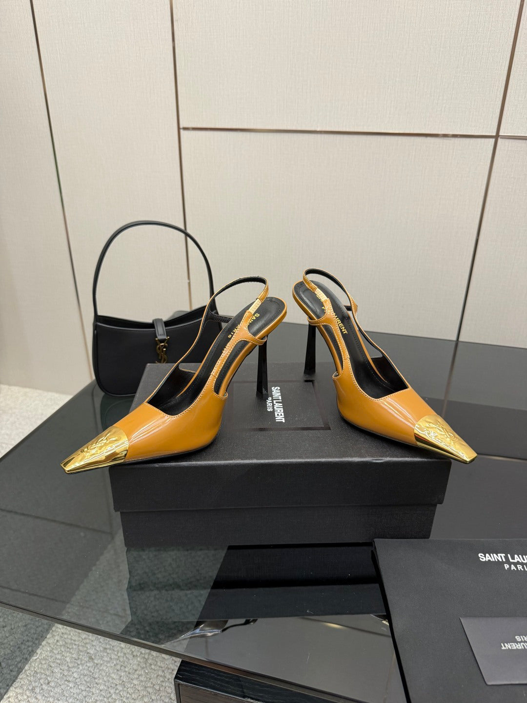 YSL SAINT LAURENT Jeanne Slingback Pumps