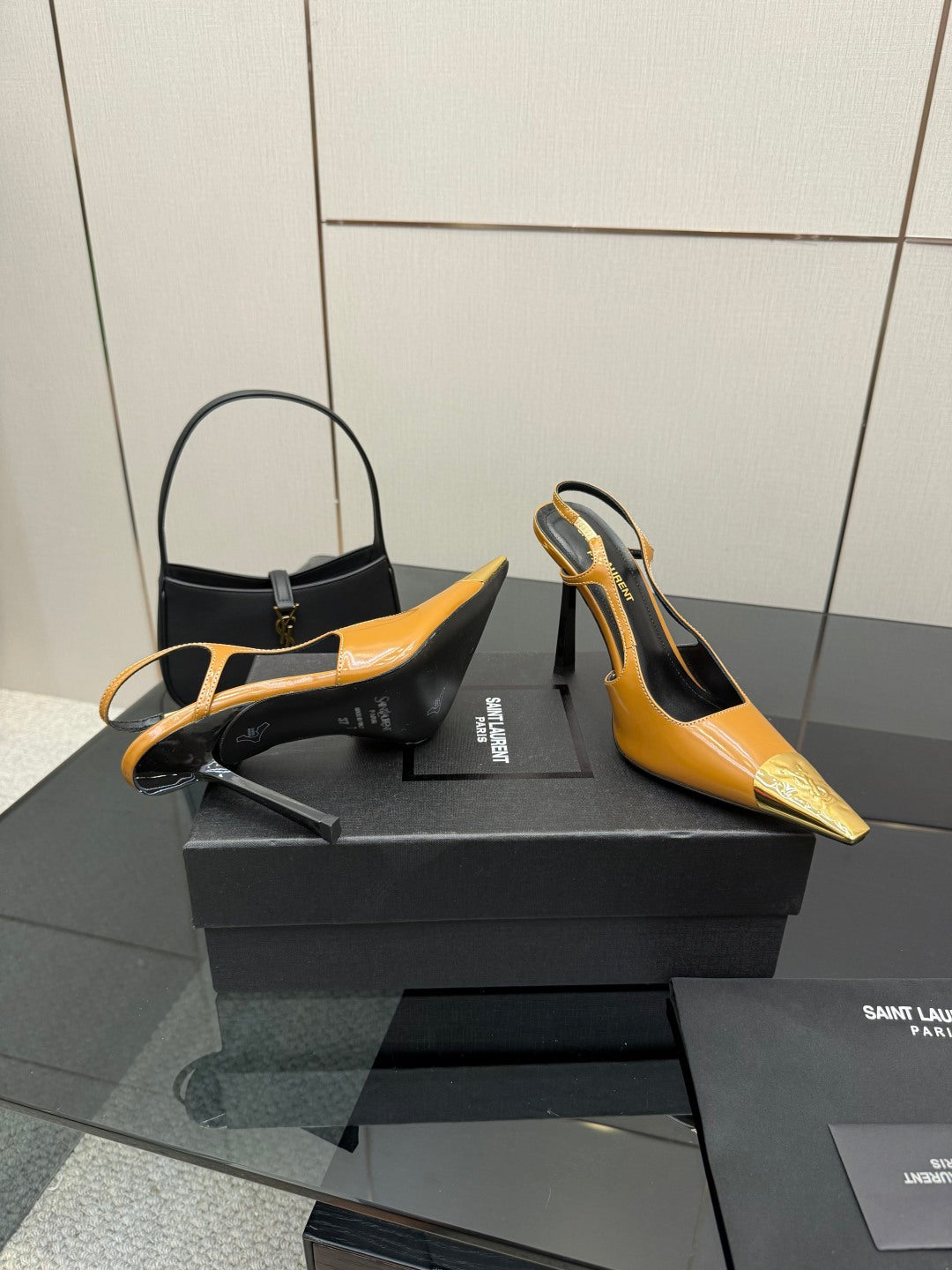 YSL SAINT LAURENT Jeanne Slingback Pumps