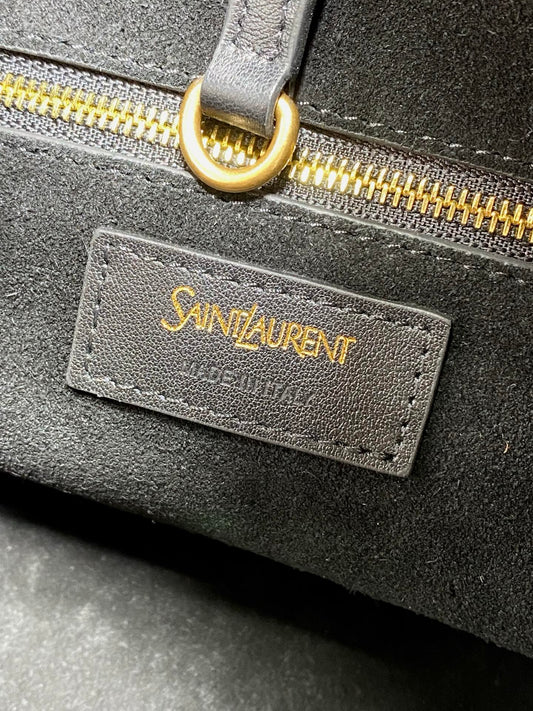 Saint Laurent Y Large Hobo in Leather