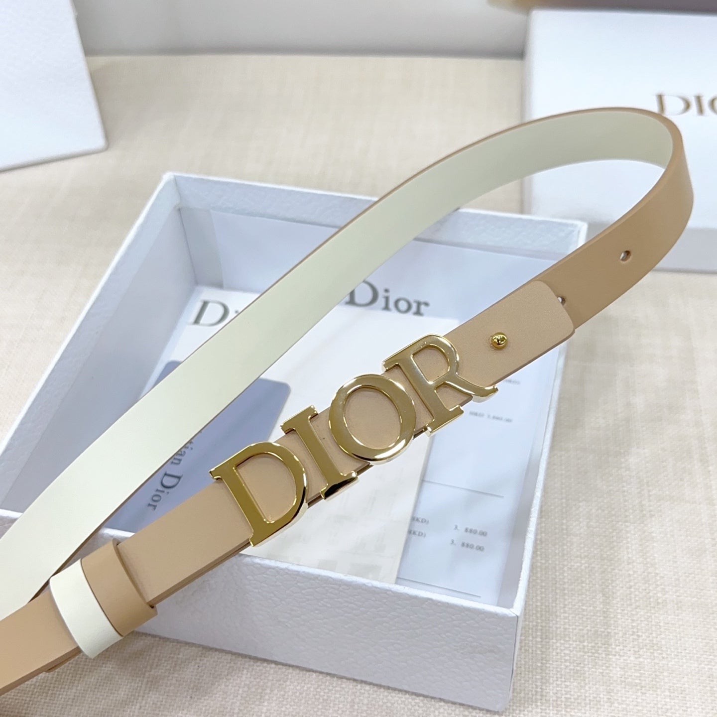 Signature DIOR logo Buckle