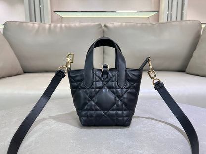 Dior Toujours Vertical Bag Black