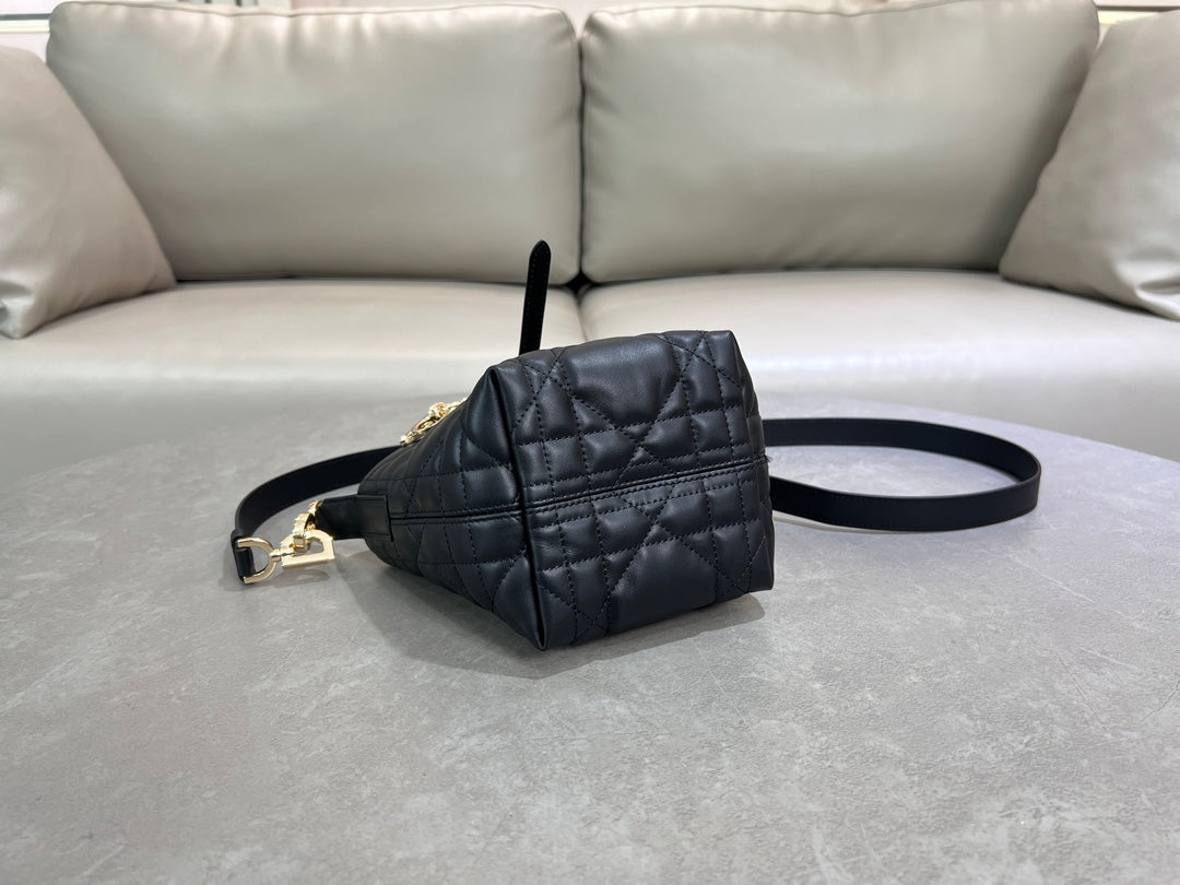 Dior Toujours Vertical Bag Black