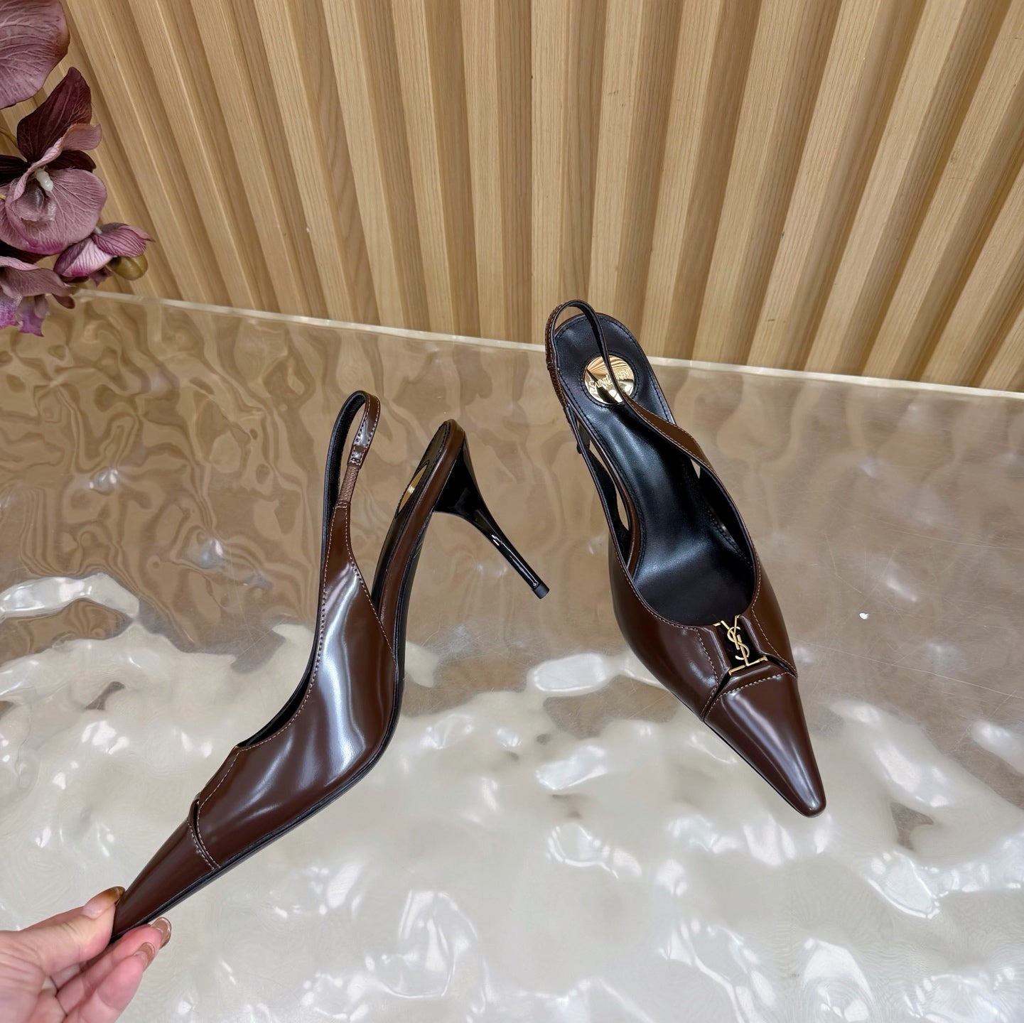 YSL SAINT LAURENT Babylone Leather Slingback Pumps