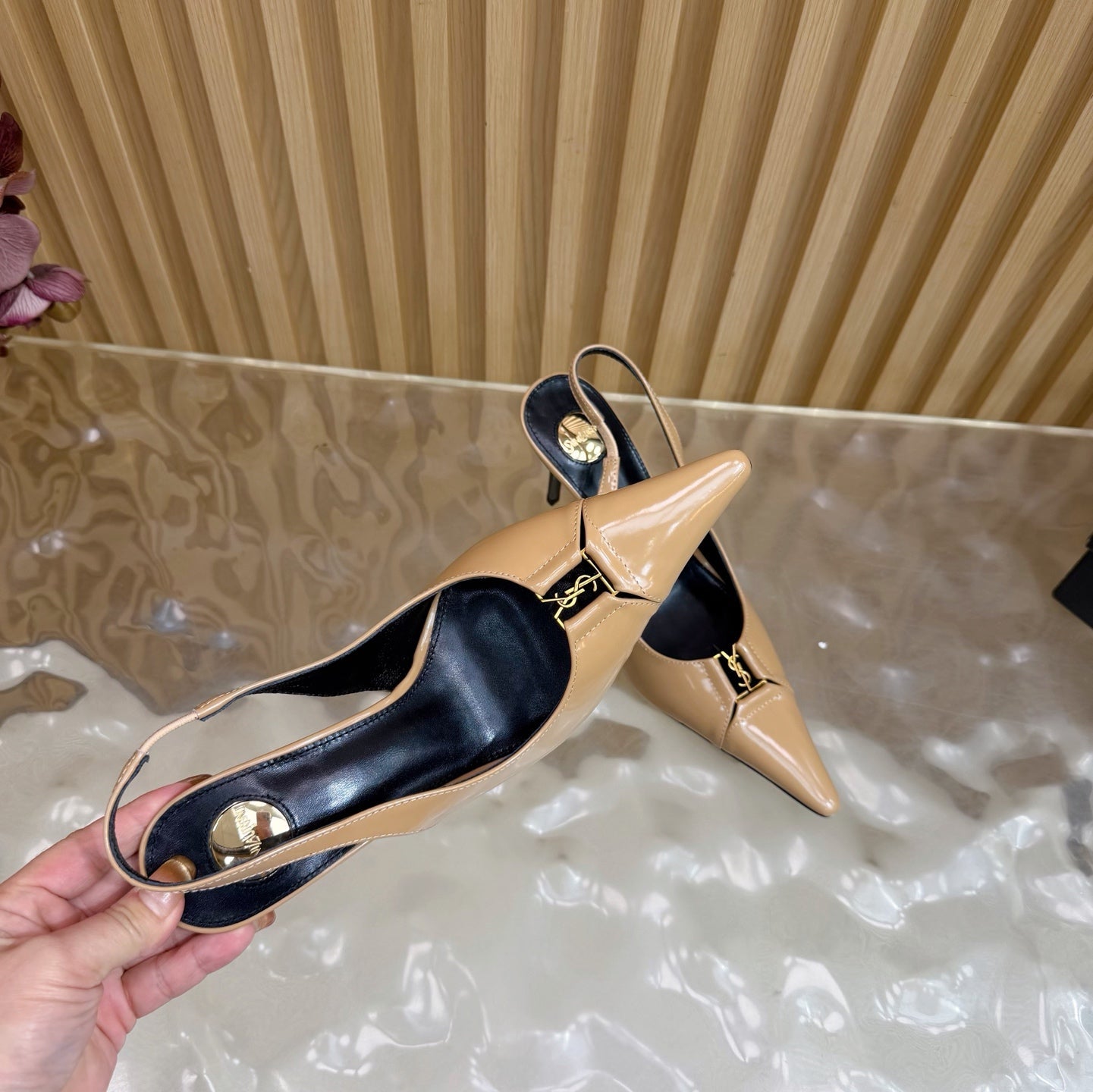 YSL SAINT LAURENT Babylone Leather Slingback Pumps