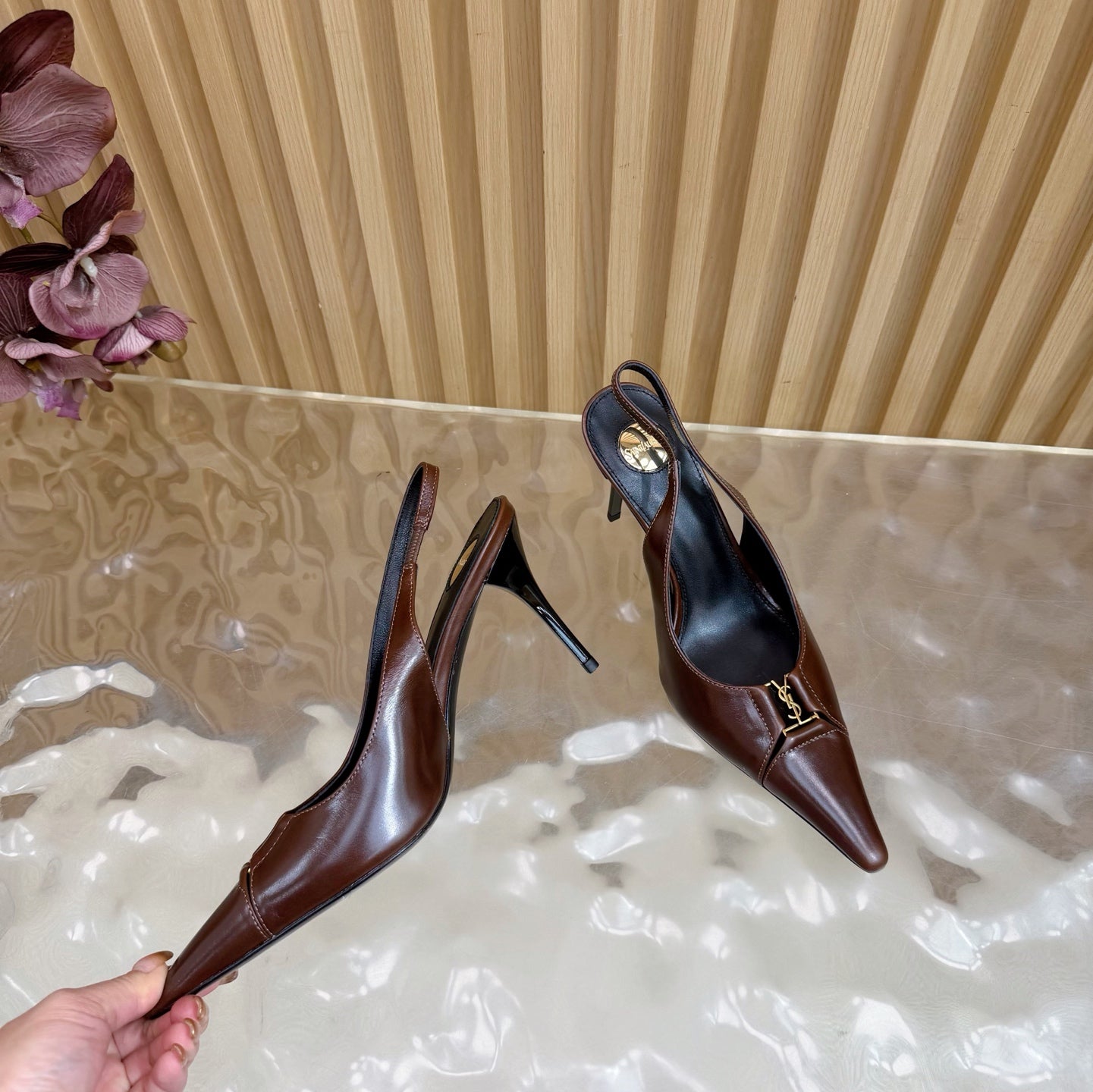 YSL SAINT LAURENT Babylone Leather Slingback Pumps