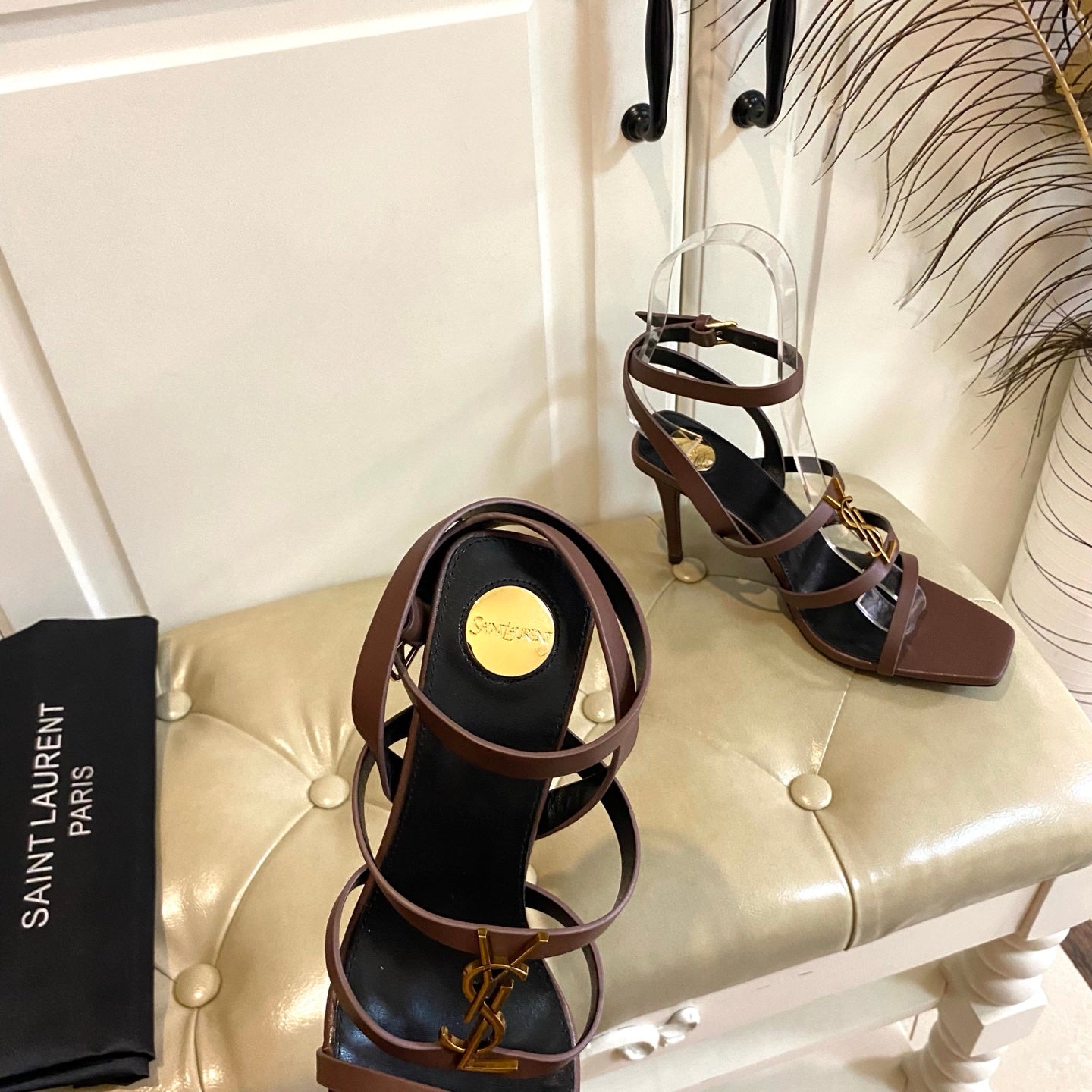 YSL SAINT LAURENT Cassandra Wedges in Smooth Leather