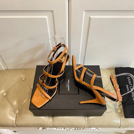 YSL SAINT LAURENT Cassandra Wedges in Smooth Leather
