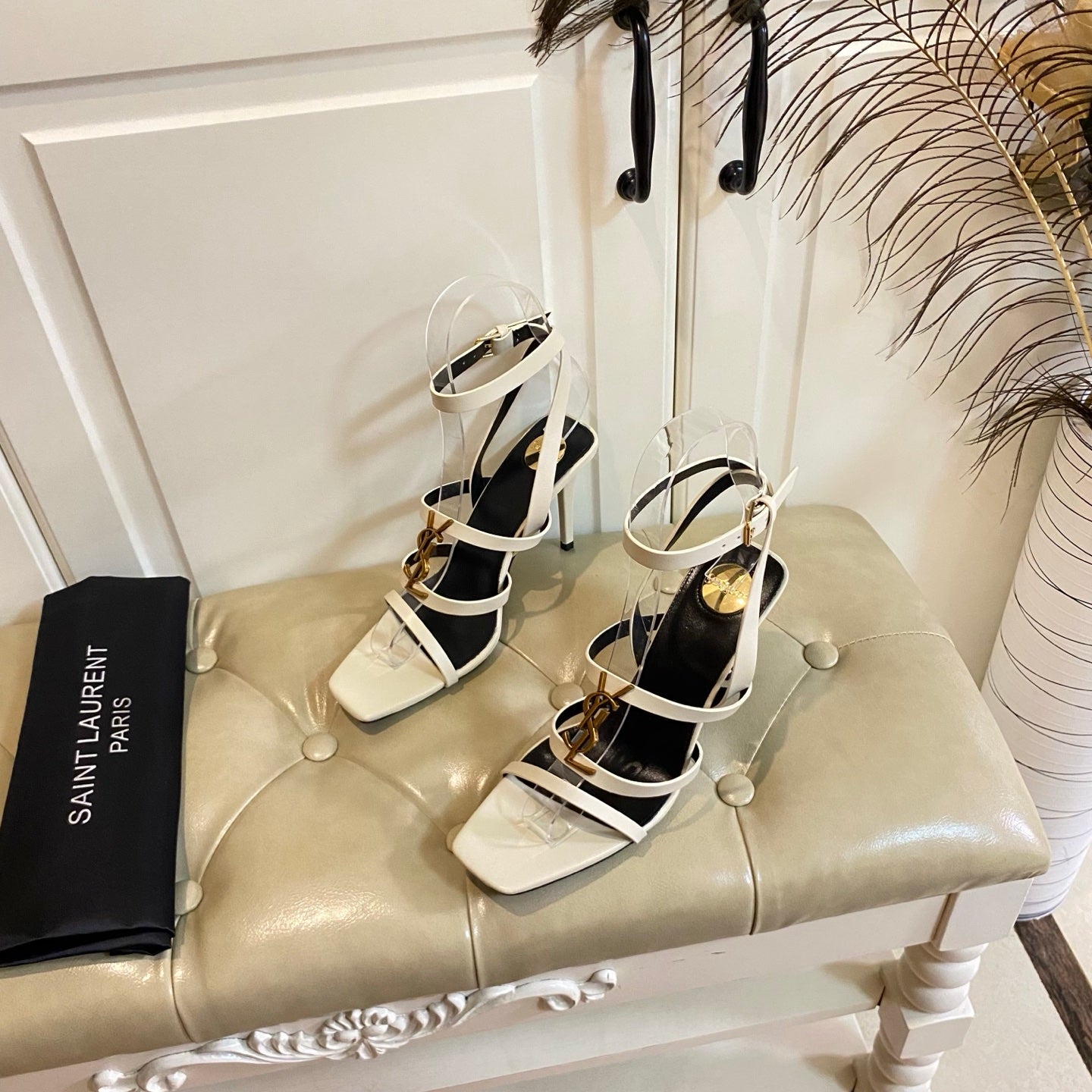 YSL SAINT LAURENT Cassandra Wedges in Smooth Leather