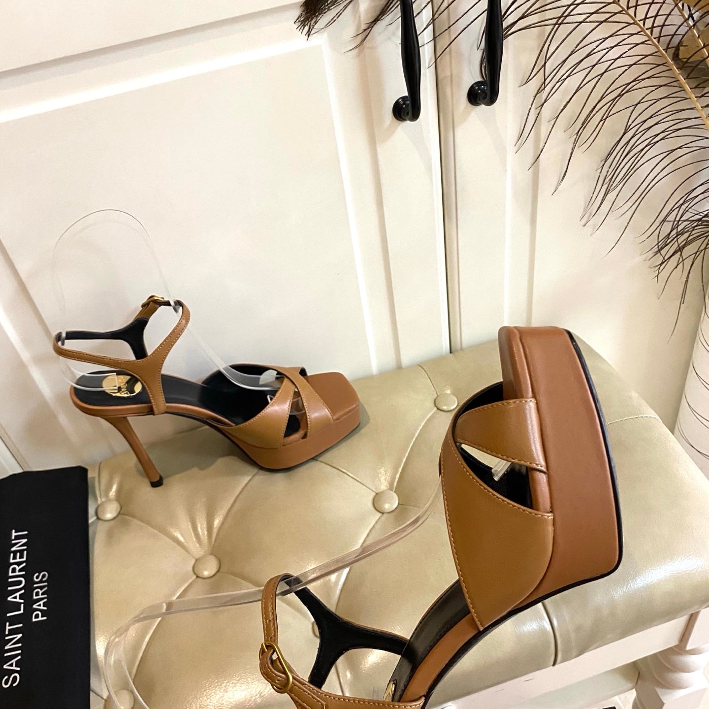 YSL SAINT LAURENT Debbie Platform Sandals