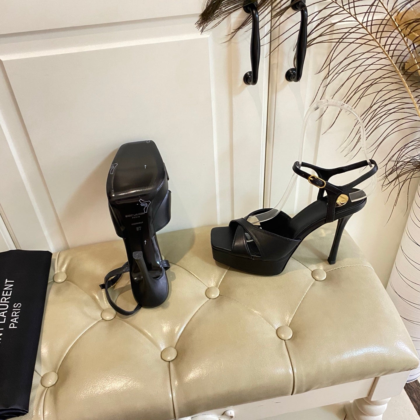 YSL SAINT LAURENT Debbie Platform Sandals