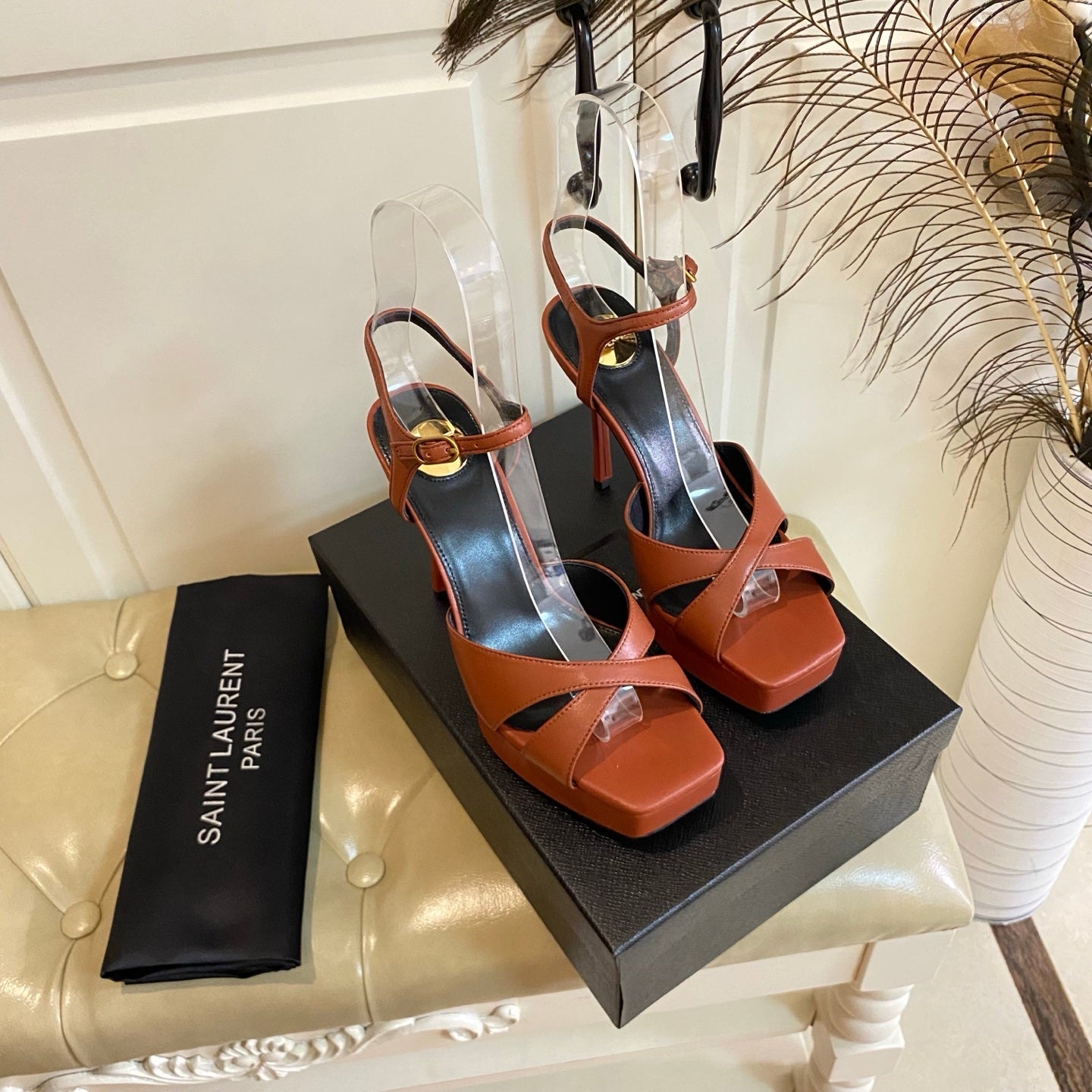 YSL SAINT LAURENT Debbie Platform Sandals