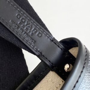 CAPETIEN MM Messenger Bag