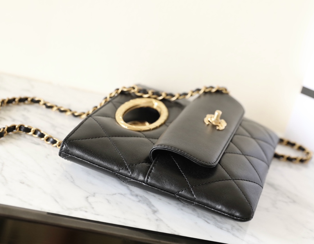 Chanel 24B Lambskin Clutch with Chain – Black