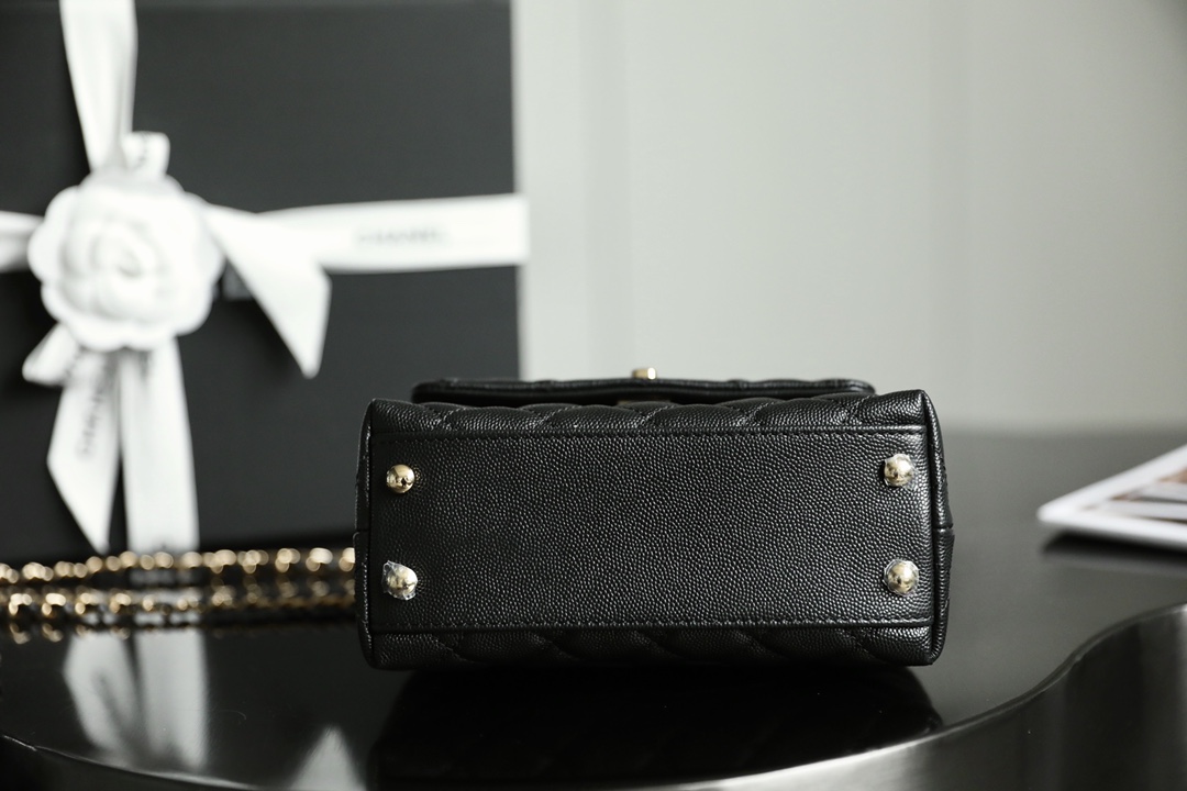 Chanel Coco Handle Flap HandBag