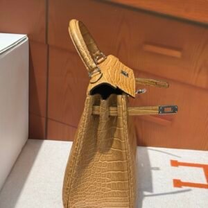Hermes Kelly 25