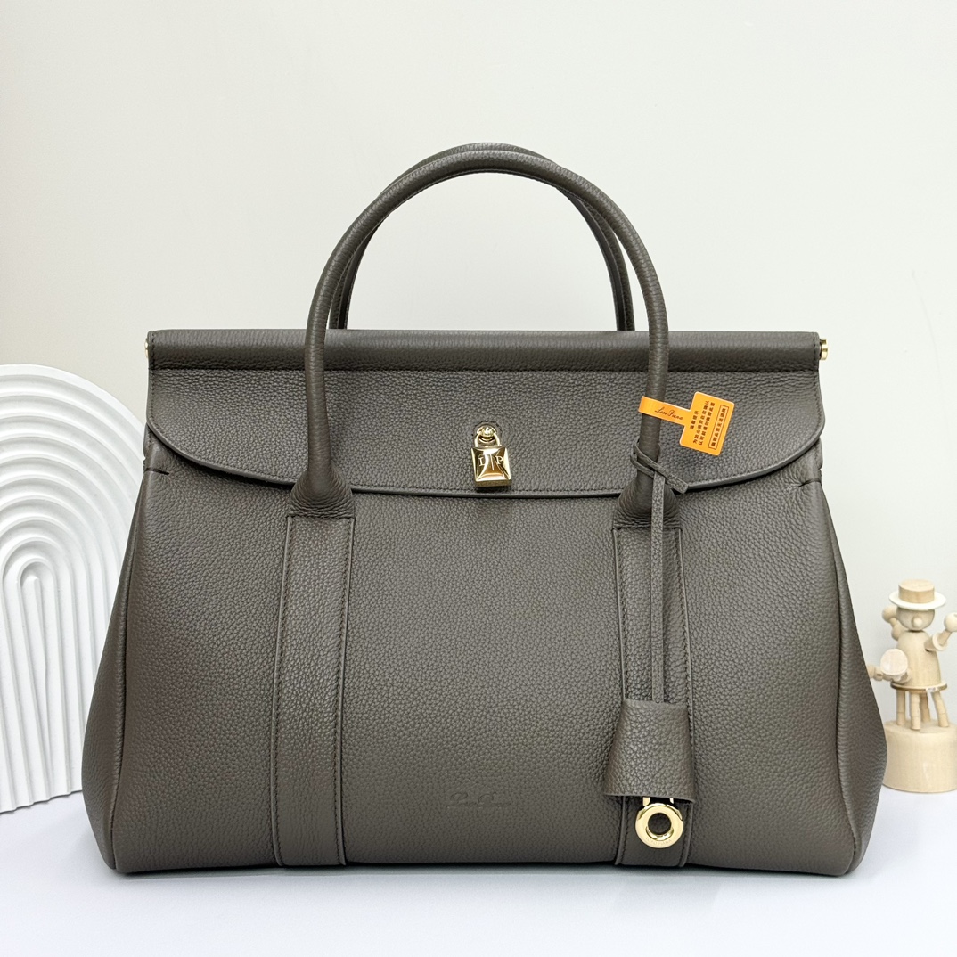 Loro Piana Loom L32 Top Handle Bag 35