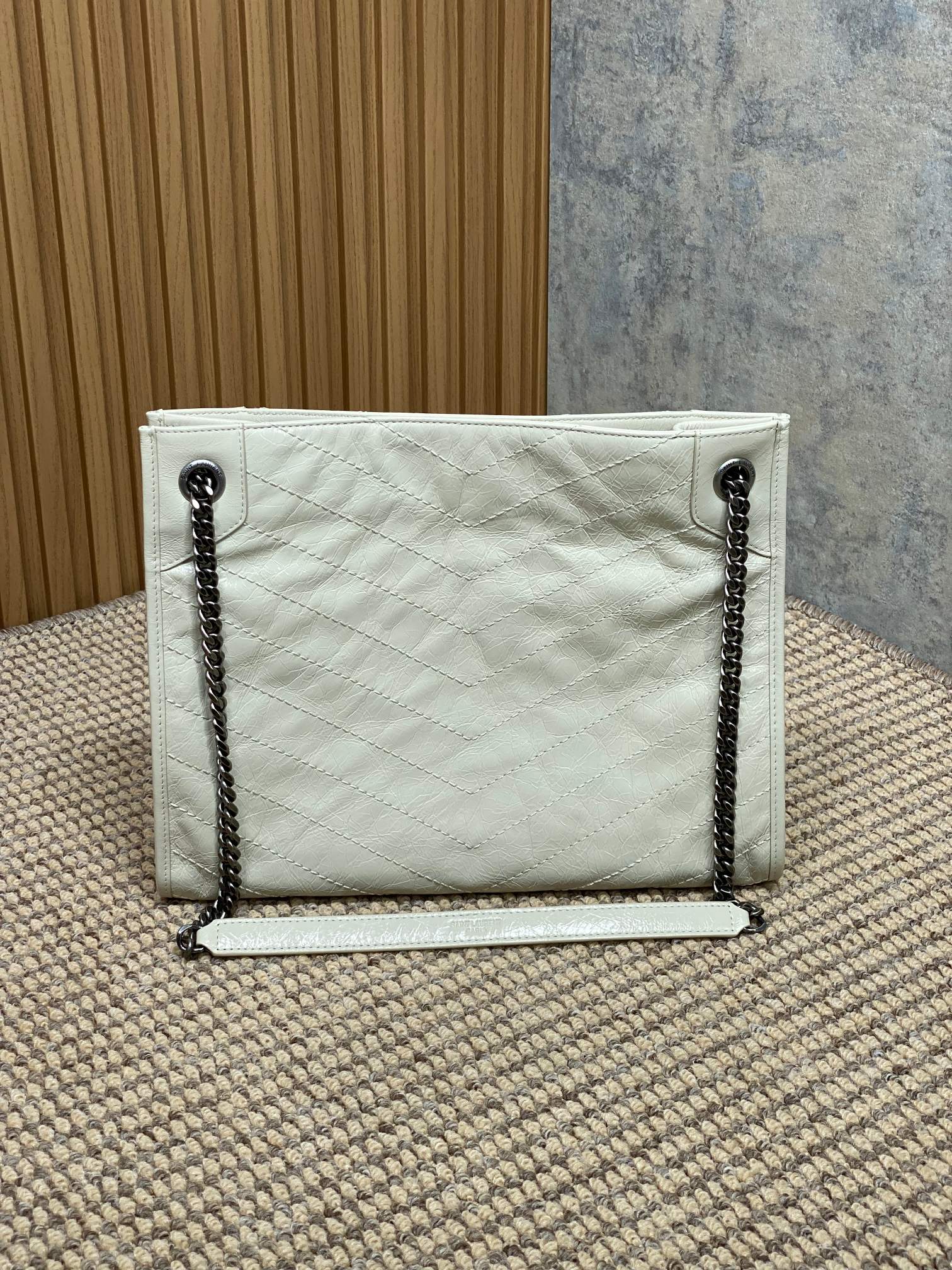 Saint Laurent Niki Shopping Bag